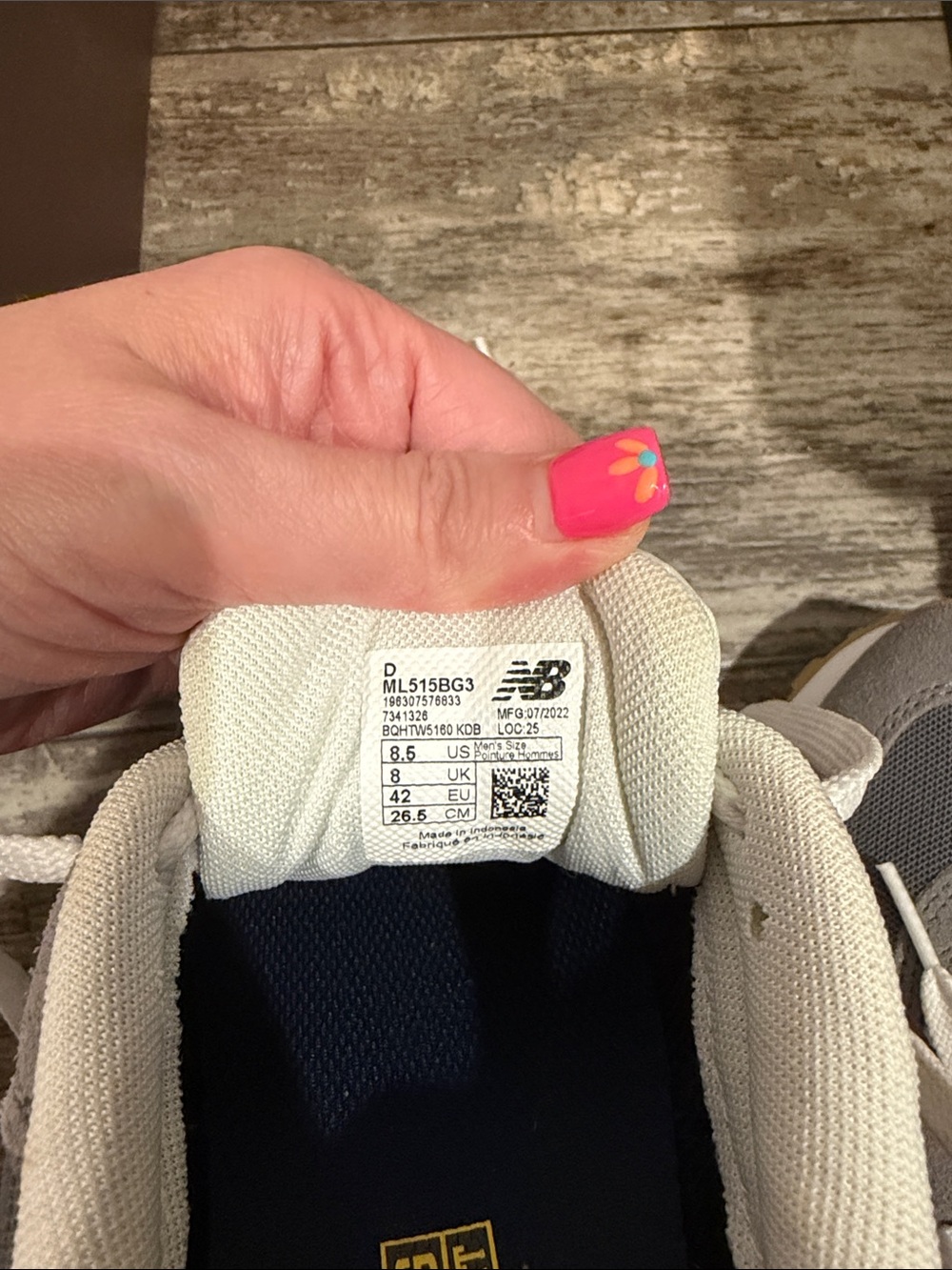 New Balance Gray, Navy and Yellow Casual Sneakers MENS - Picture 6 of 6